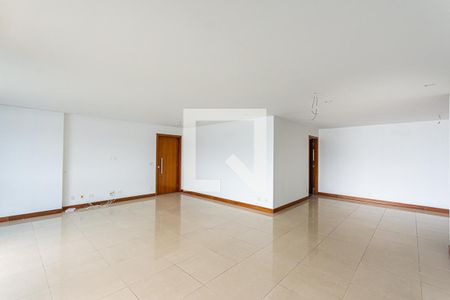 Apartamento à venda com 326m², 4 quartos e 3 vagasSala
