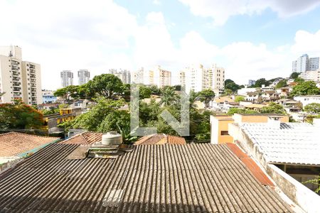 Vista da sala de casa à venda com 4 quartos, 240m² em Jardim Londrina, São Paulo