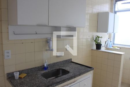 Cozinha de apartamento para alugar com 2 quartos, 70m² em Barra da Tijuca, Rio de Janeiro