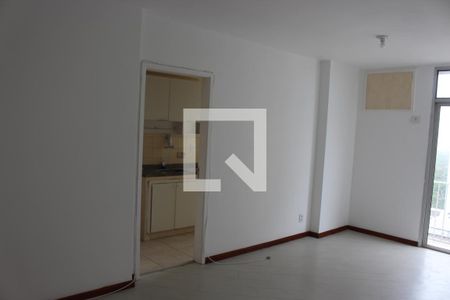 Sala de apartamento para alugar com 2 quartos, 70m² em Barra da Tijuca, Rio de Janeiro