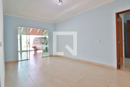 Sala de casa para alugar com 4 quartos, 170m² em Jardim Fonte Nova, Goiânia