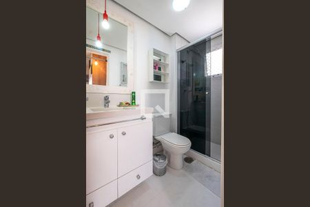 Banheiro Social de apartamento para alugar com 1 quarto, 44m² em Pinheiros, São Paulo