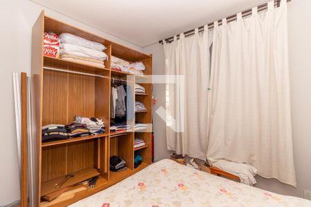 Quarto de casa à venda com 3 quartos, 75m² em Sarandi, Porto Alegre