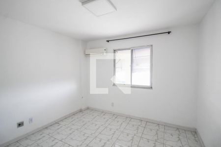 Quarto 1 de apartamento para alugar com 2 quartos, 47m² em Nossa Senhora de Fátima, Nilópolis