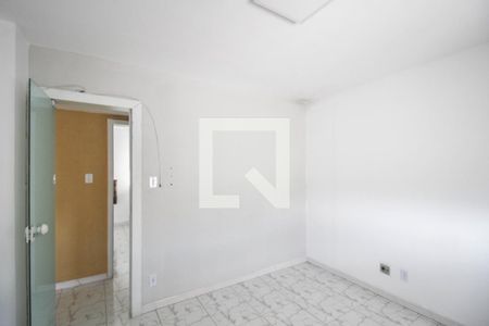 Quarto 1 de apartamento para alugar com 2 quartos, 47m² em Nossa Senhora de Fátima, Nilópolis