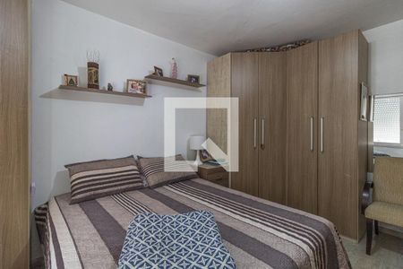 Quarto 1 de apartamento à venda com 2 quartos, 72m² em Vila Ipiranga, Porto Alegre