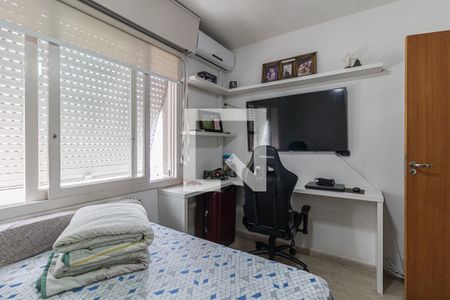 Quarto 2 de apartamento à venda com 2 quartos, 72m² em Vila Ipiranga, Porto Alegre