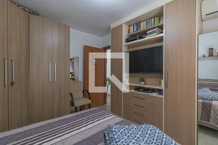 Quarto 1 de apartamento à venda com 2 quartos, 72m² em Vila Ipiranga, Porto Alegre