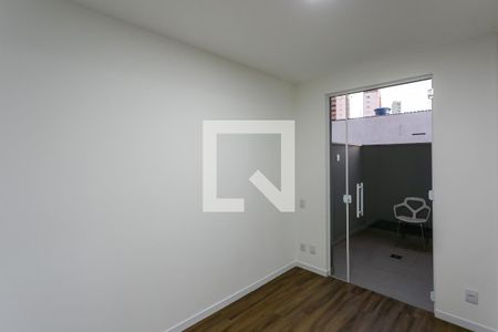Quarto 1 de apartamento para alugar com 2 quartos, 120m² em Santa Efigênia, Belo Horizonte