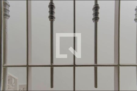 Casa à venda com 220m², 2 quartos e 2 vagas Casa à venda com 220m², 2 quartos e 2 vagasVista Quarto