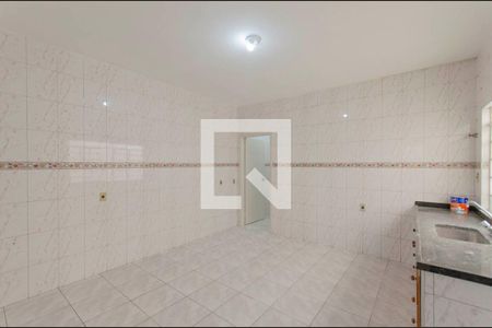 Casa à venda com 220m², 2 quartos e 2 vagas Casa à venda com 220m², 2 quartos e 2 vagasCozinha