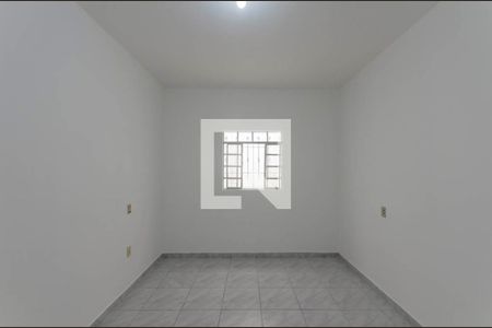 Casa à venda com 220m², 2 quartos e 2 vagas Casa à venda com 220m², 2 quartos e 2 vagasQuarto