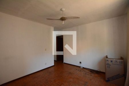 Sala de apartamento para alugar com 1 quarto, 36m² em Ramos, Rio de Janeiro