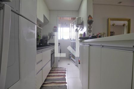 Cozinha de apartamento à venda com 2 quartos, 68m² em Vila Praia, São Paulo