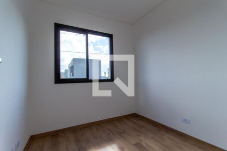 Quarto 1 de casa para alugar com 3 quartos, 90m² em Campo de Santana, Curitiba