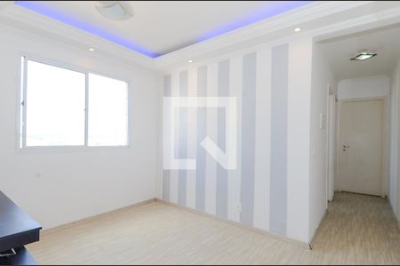 Sala de apartamento para alugar com 2 quartos, 44m² em Jardim Cocaia, Guarulhos