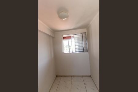 Quarto 2 de kitnet/studio para alugar com 2 quartos, 50m² em Jardim Belval, Barueri