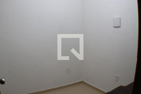 Quarto 2 de apartamento para alugar com 2 quartos, 50m² em Taquara, Rio de Janeiro