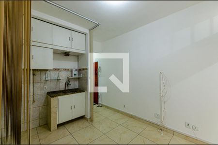 Sala de apartamento para alugar com 2 quartos, 70m² em Centro, Niterói