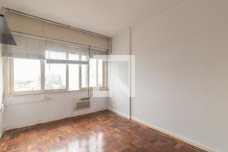 Quarto 1 de apartamento para alugar com 3 quartos, 95m² em Cidade Baixa, Porto Alegre