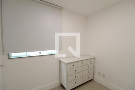 Quarto 1 de apartamento para alugar com 3 quartos, 90m² em Recreio dos Bandeirantes, Rio de Janeiro