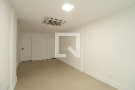 Sala de apartamento para alugar com 3 quartos, 90m² em Recreio dos Bandeirantes, Rio de Janeiro