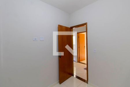 Quarto 1 de apartamento para alugar com 2 quartos, 35m² em Jardim Nordeste, São Paulo