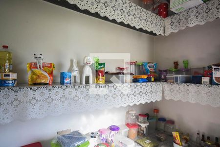 Casa à venda com 700m², 3 quartos e 6 vagas Casa à venda com 700m², 3 quartos e 6 vagasDespensa