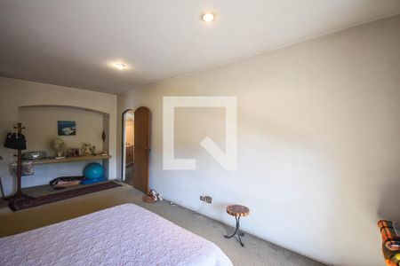 Casa à venda com 700m², 3 quartos e 6 vagas Casa à venda com 700m², 3 quartos e 6 vagasSuíte 3