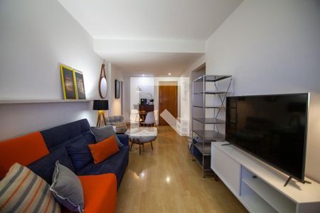 Sala - 2 ambientes de apartamento à venda com 1 quarto, 60m² em Barra da Tijuca, Rio de Janeiro