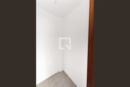 Apartamento para alugar com 94m², 2 quartos e 1 vaga Apartamento para alugar com 94m², 2 quartos e 1 vagaDespensa