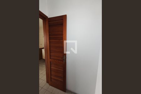 Apartamento para alugar com 94m², 2 quartos e 1 vaga Apartamento para alugar com 94m², 2 quartos e 1 vagaQuarto de Serviço Despensa
