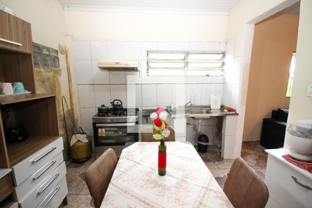 Casa à venda com 146m², 4 quartos e 2 vagas Casa à venda com 146m², 4 quartos e 2 vagasCozinha 2