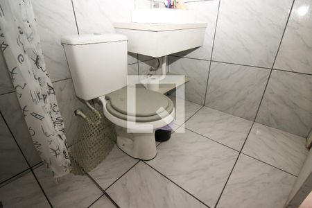 Casa à venda com 146m², 4 quartos e 2 vagas Casa à venda com 146m², 4 quartos e 2 vagasBanheiro 1