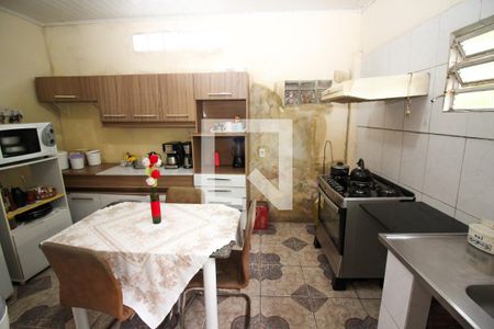 Casa à venda com 146m², 4 quartos e 2 vagas Casa à venda com 146m², 4 quartos e 2 vagasCozinha 2