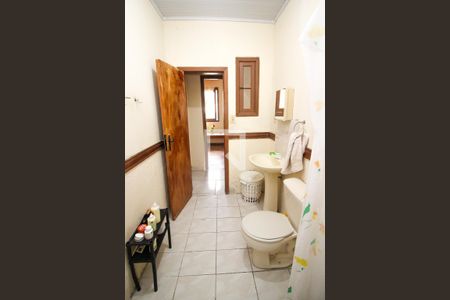 Casa à venda com 146m², 4 quartos e 2 vagas Casa à venda com 146m², 4 quartos e 2 vagasBanheiro 2