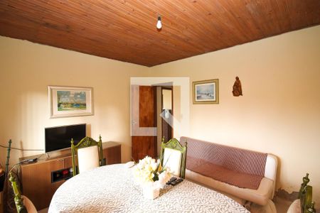 Casa à venda com 146m², 4 quartos e 2 vagas Casa à venda com 146m², 4 quartos e 2 vagasQuarto 1