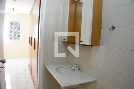 Quarto 2 com banheiro  de apartamento para alugar com 3 quartos, 82m² em Costa Azul, Salvador