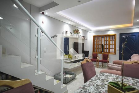 Sala de casa à venda com 3 quartos, 75m² em Parque Marabá, Taboão da Serra