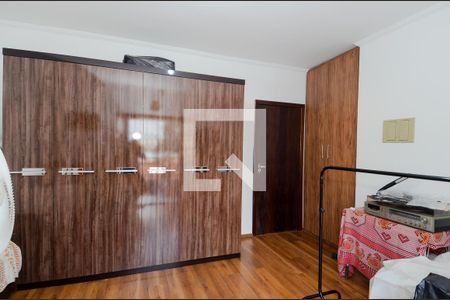 Quarto 2 de casa à venda com 4 quartos, 253m² em Jardim Pinhal, Guarulhos