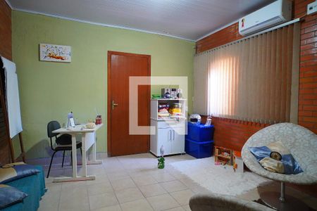 Quarto 2 de casa à venda com 3 quartos, 143m² em Morro Santana, Porto Alegre