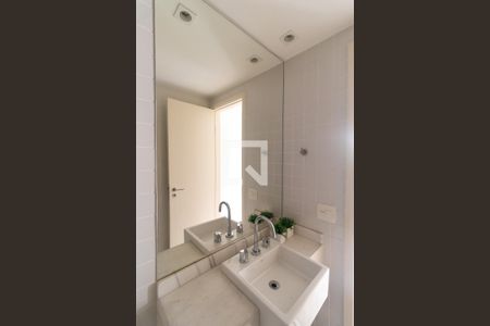 Lavabo de apartamento à venda com 1 quarto, 55m² em Jardim Paulista, São Paulo