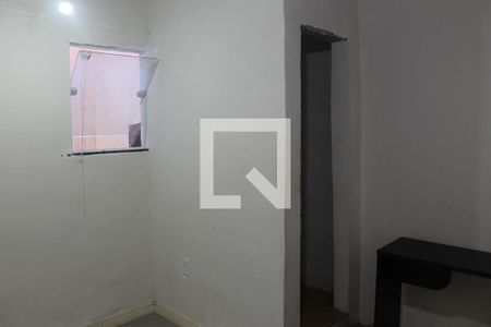 Quarto 2 de casa para alugar com 2 quartos, 96m² em Porto Novo, São Gonçalo