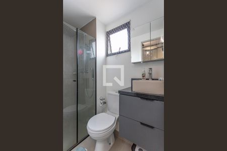 Banheiro de apartamento à venda com 1 quarto, 27m² em Bom Retiro, São Paulo