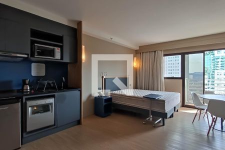 Quarto e cozinha de apartamento à venda com 1 quarto, 35m² em Alphaville Industrial, Barueri