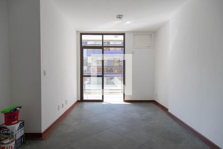 Sala de apartamento à venda com 2 quartos, 83m² em Barra da Tijuca, Rio de Janeiro