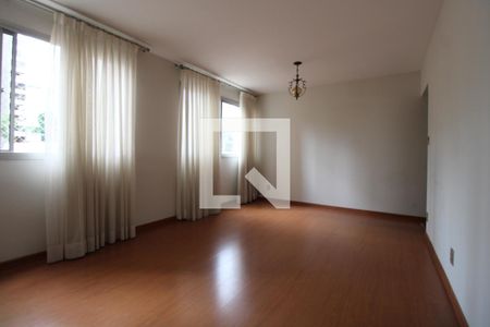 Sala de apartamento para alugar com 3 quartos, 94m² em Cambuí, Campinas