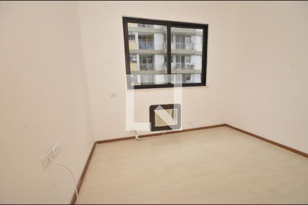 Quarto 1 de apartamento para alugar com 2 quartos, 95m² em Botafogo, Rio de Janeiro