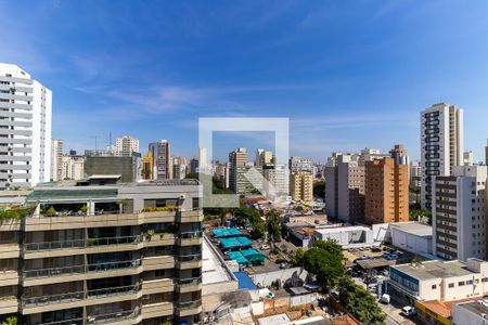 Vista da sacada de apartamento para alugar com 1 quarto, 57m² em Cambuí, Campinas