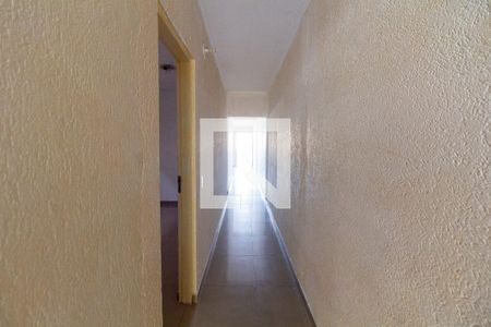 Corredor de casa à venda com 2 quartos, 125m² em Veloso, Osasco